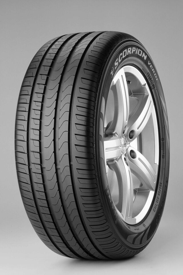 235/40R18 95W XL Cinturato P7 S-İ CB71